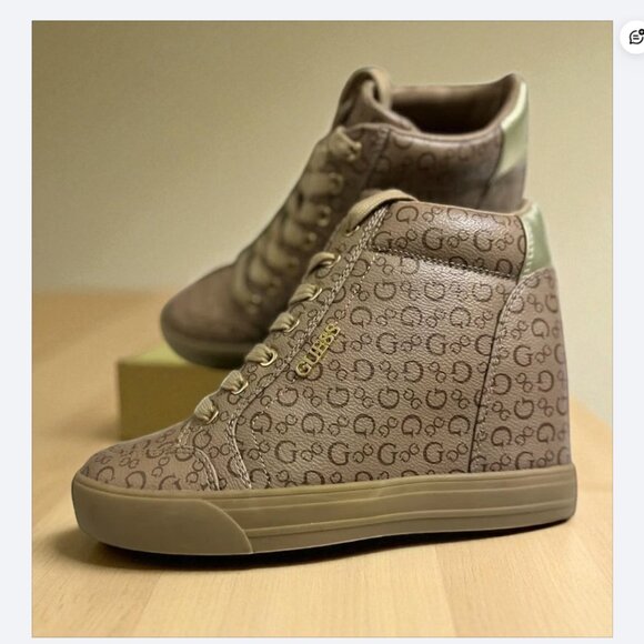 New Guess Monogram Caramel Brown Boats Size: 7.5 - Picture 5 of 6